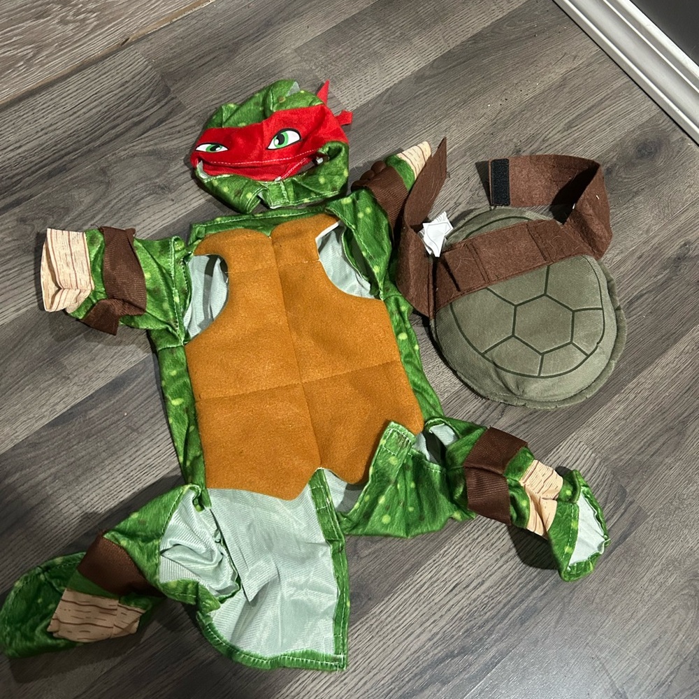 Dog/pet Ninja Turtle Costume with Mask and Shell